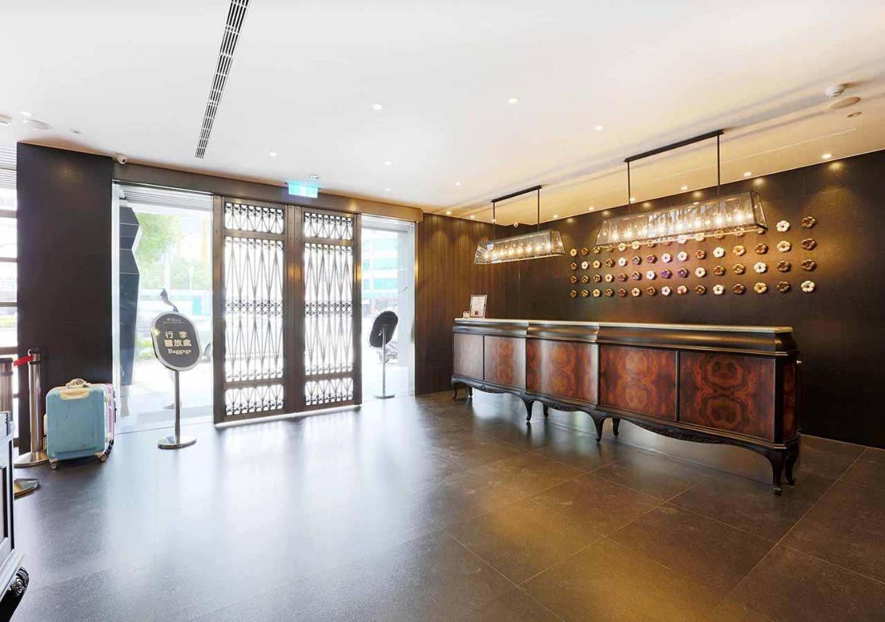 Royal Group Hotel Bo Ai Branch Kaohsiung Dış mekan fotoğraf